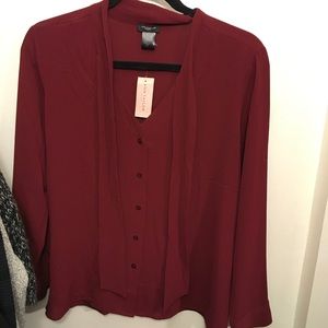 Ann Taylor red tie neck blouse